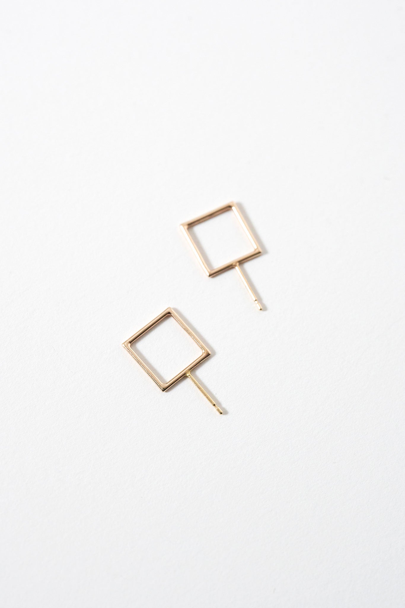 Circus Pierce (Square)