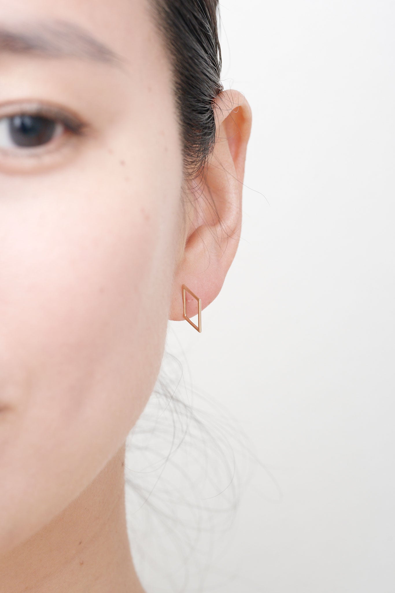 Circus Pierce (Square)