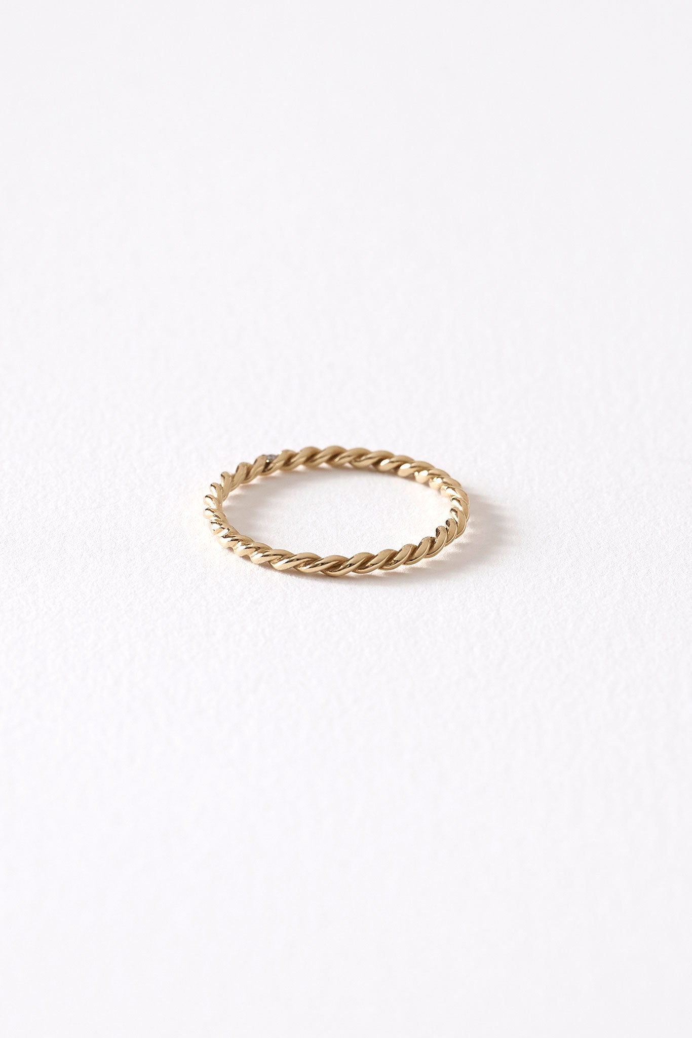 Birthday Stone Ring (04 Apr.)