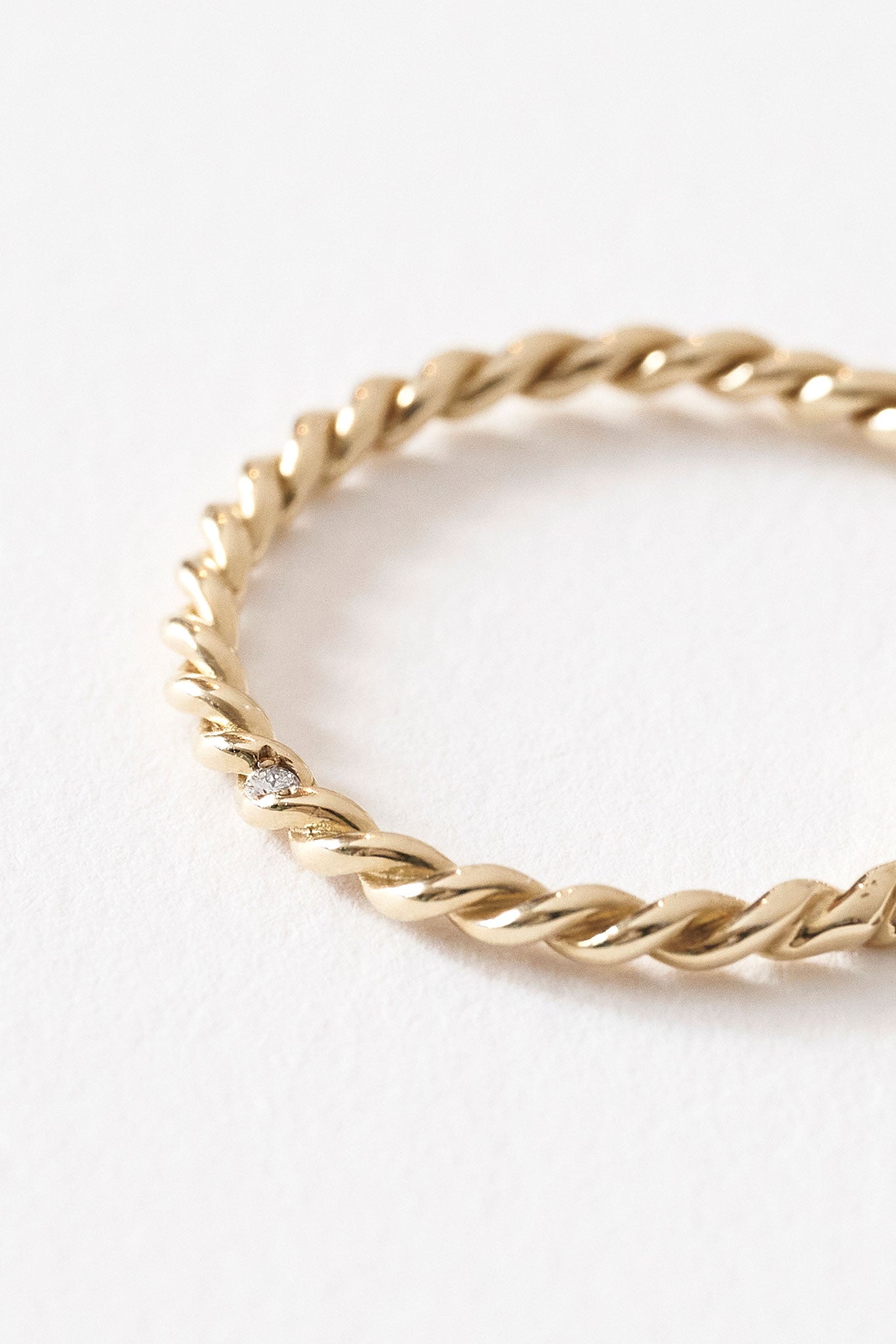 Birthday Stone Ring (04 Apr.)