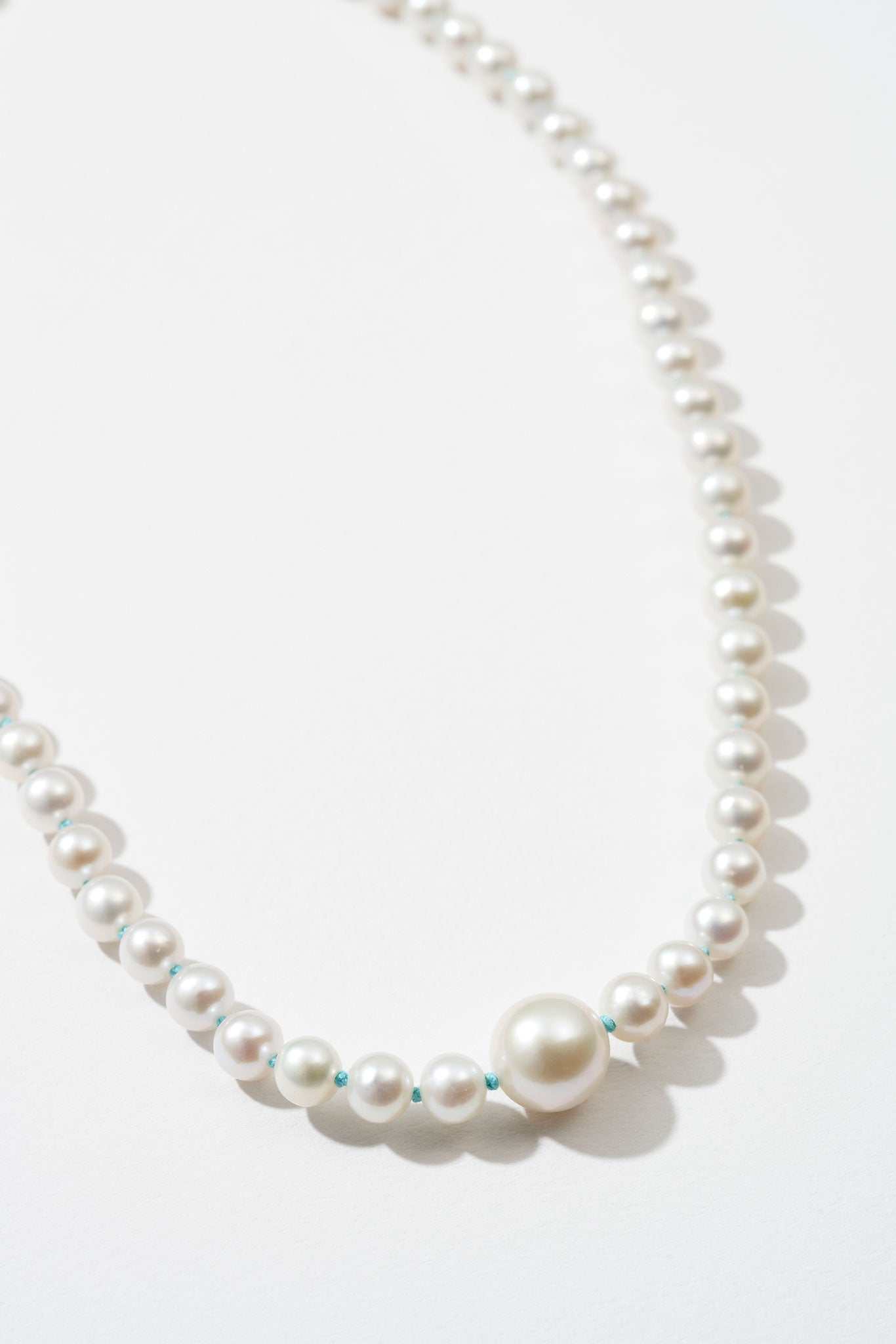 Point Pearl Necklace (Turquoise)